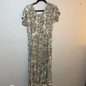 Vintage 90’s Floral Dress